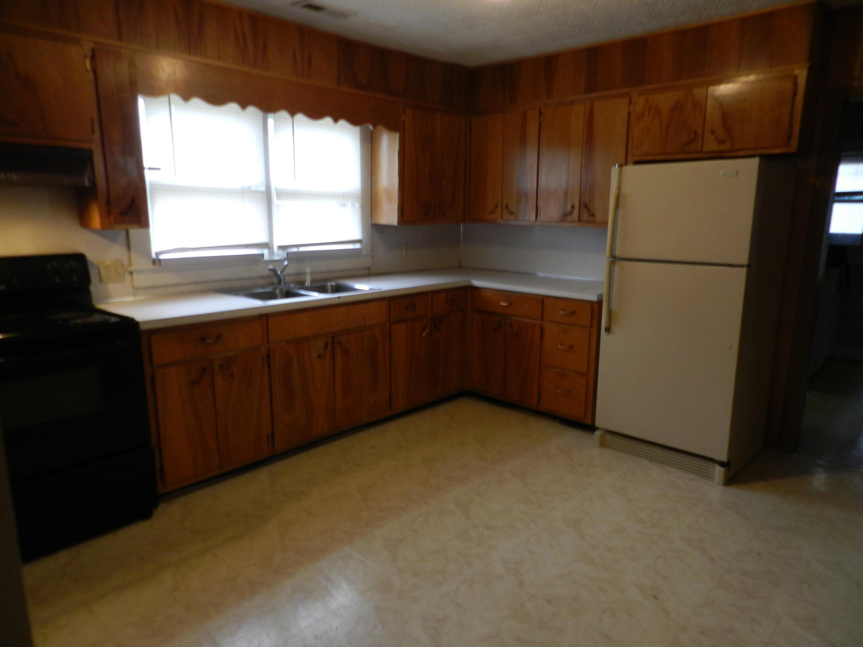 630 Riverside Avenue Kingsport, TN 37660 - Photo 5 of 29 DSCN9733