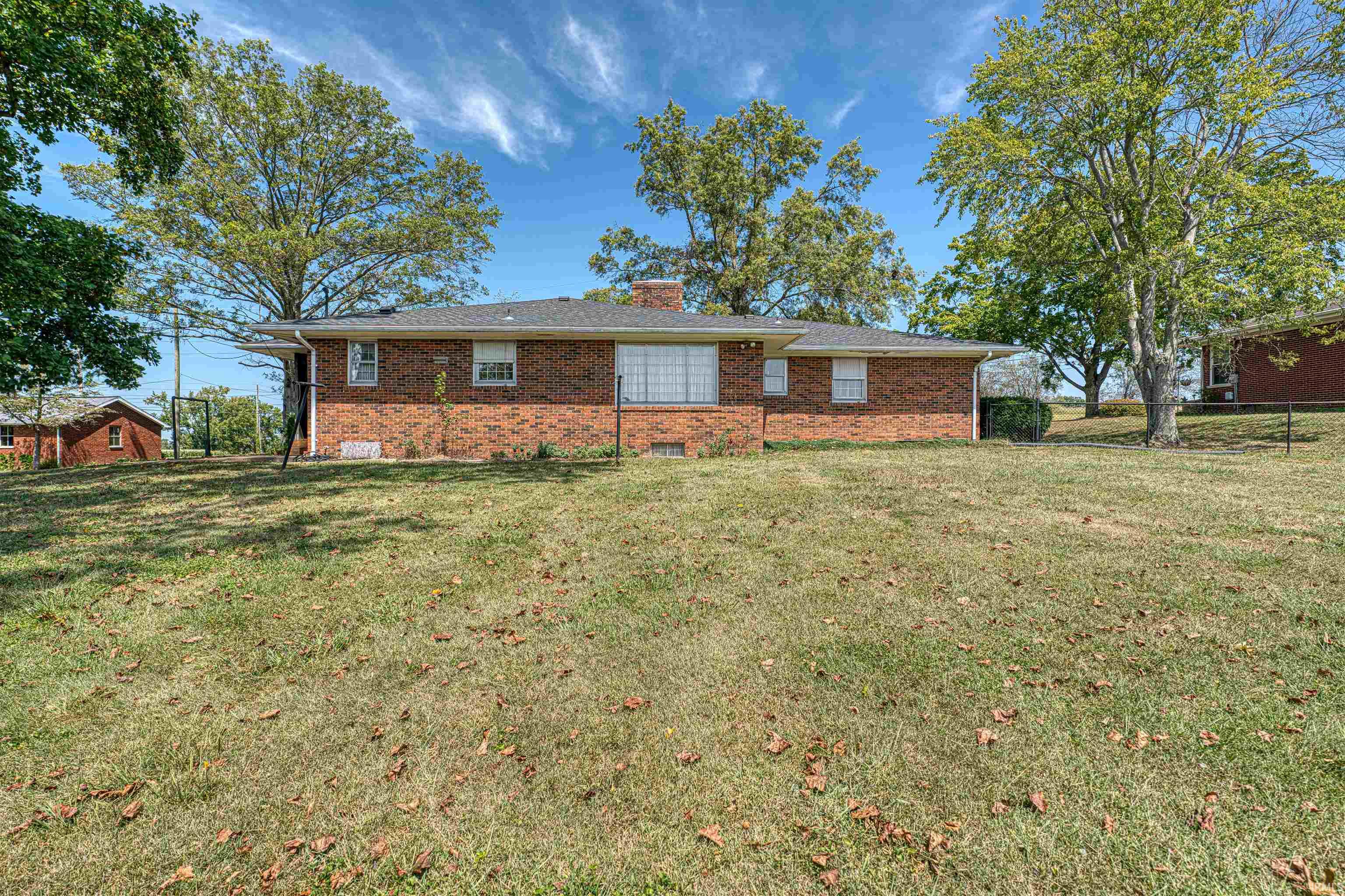 1877 West Maple Grove Road Boonville, IN 47601 - Photo 8 of 30