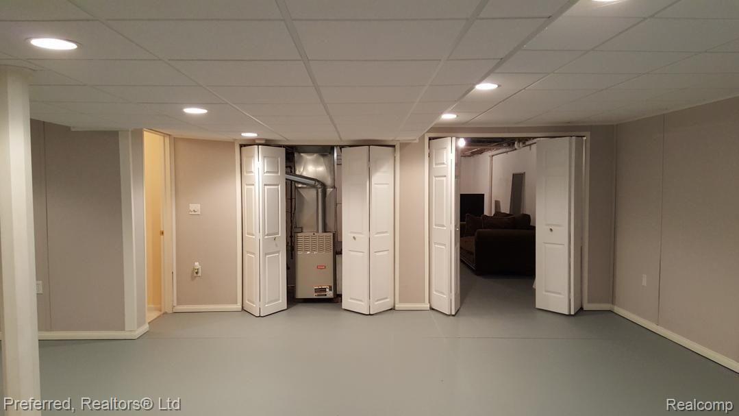 48289 Rockefeller Drive Canton, MI 48188 - Photo 17 of 29 TONS OF STORAGE SPACE!