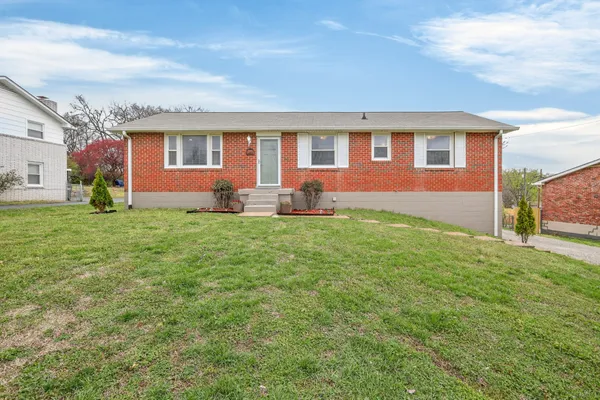 $419,900 | 5022 Bonnahill Drive, Hermitage, TN 37076