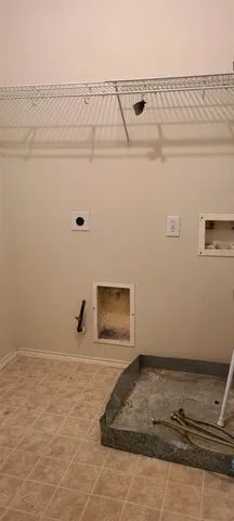 $2,100 | 19042 Remington Mill Drive, Houston, TX 77073