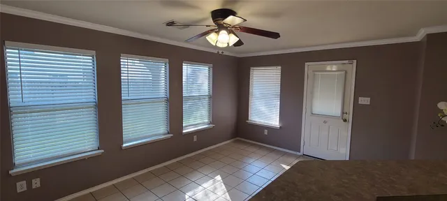 a view of utility room