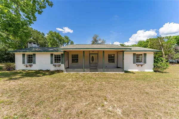 $345,000 | 415 Southeast Adams Street, High Springs, FL 32643