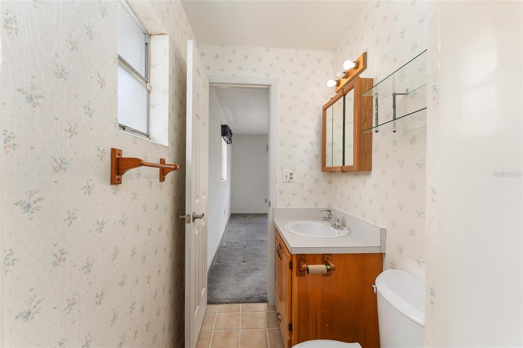 415 Southeast Adams Street High Springs, FL 32643 - Photo 31 of 52