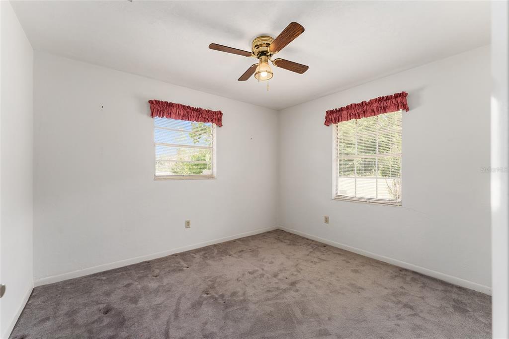 415 Southeast Adams Street High Springs, FL 32643 - Photo 32 of 52