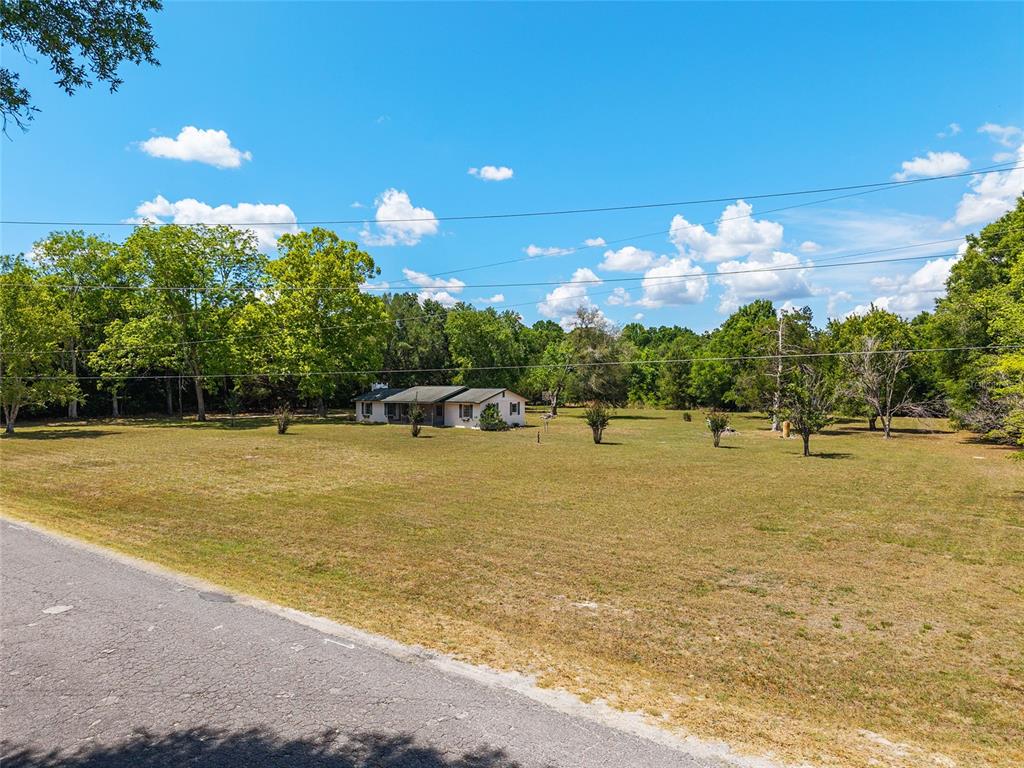 415 Southeast Adams Street High Springs, FL 32643 - Photo 43 of 52