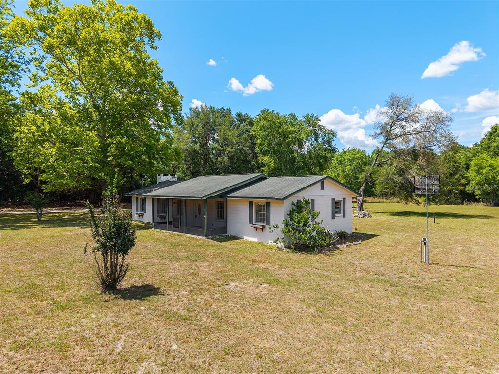 415 Southeast Adams Street High Springs, FL 32643 - Photo 46 of 52