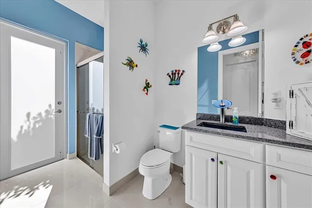 $1,274,990 | 9880 South Miralago Way, Parkland, FL 33076