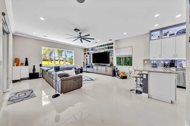 $1,274,990 | 9880 South Miralago Way, Parkland, FL 33076