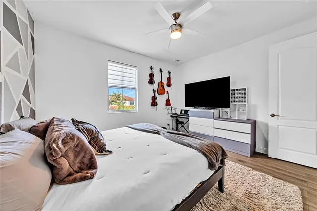 $1,274,990 | 9880 South Miralago Way, Parkland, FL 33076