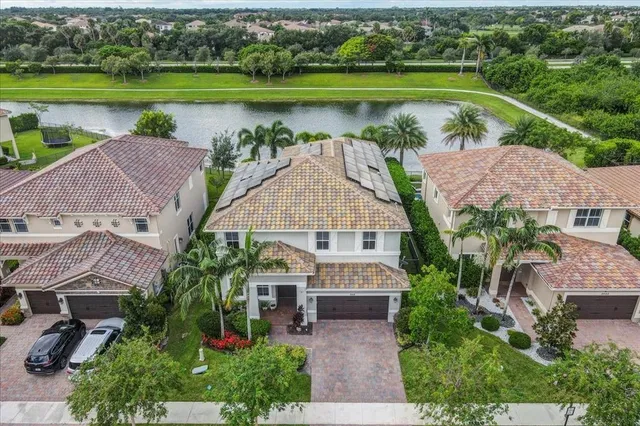 $1,274,990 | 9880 South Miralago Way, Parkland, FL 33076