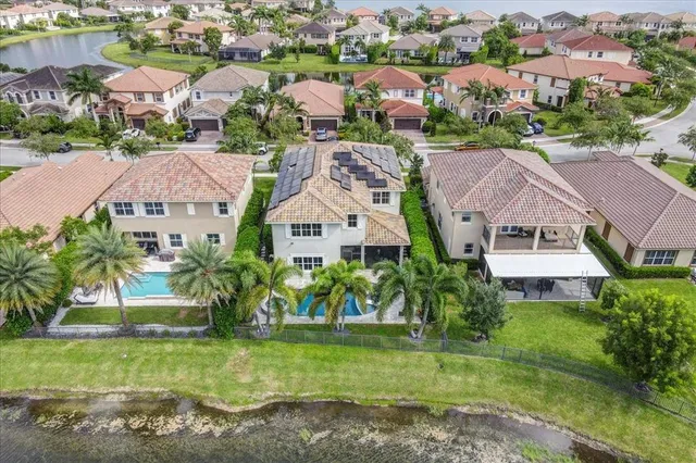 $1,274,990 | 9880 South Miralago Way, Parkland, FL 33076
