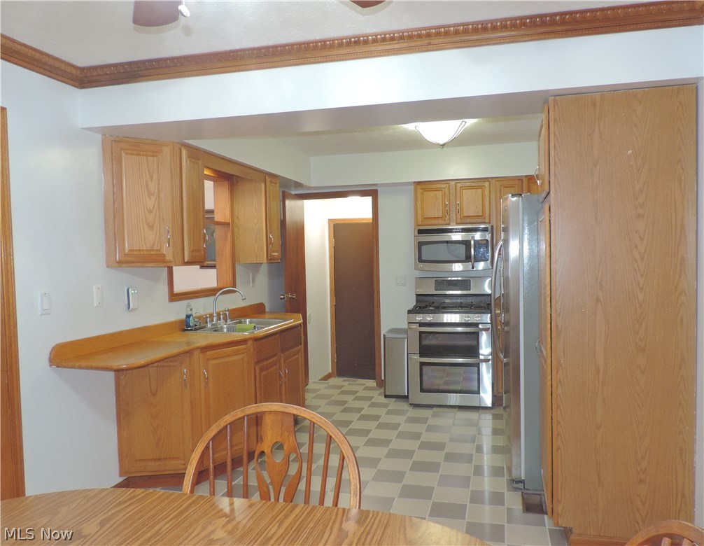 3249 Columbia Road Medina, OH 44256 - Photo 6 of 23 Gallery Image 6