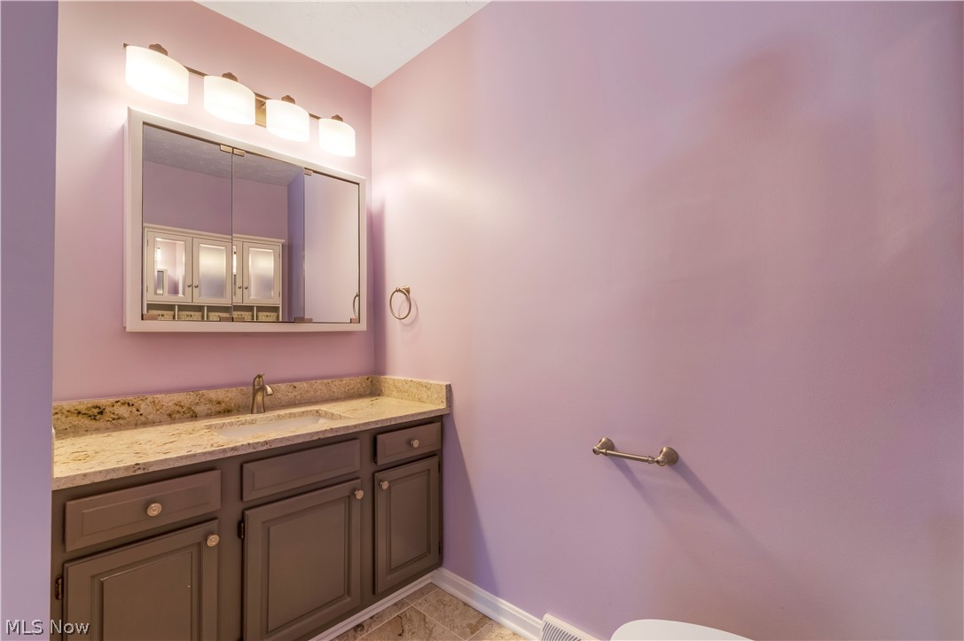 924 East Schaaf Road Brooklyn Heights, OH 44131 - Photo 20 of 34