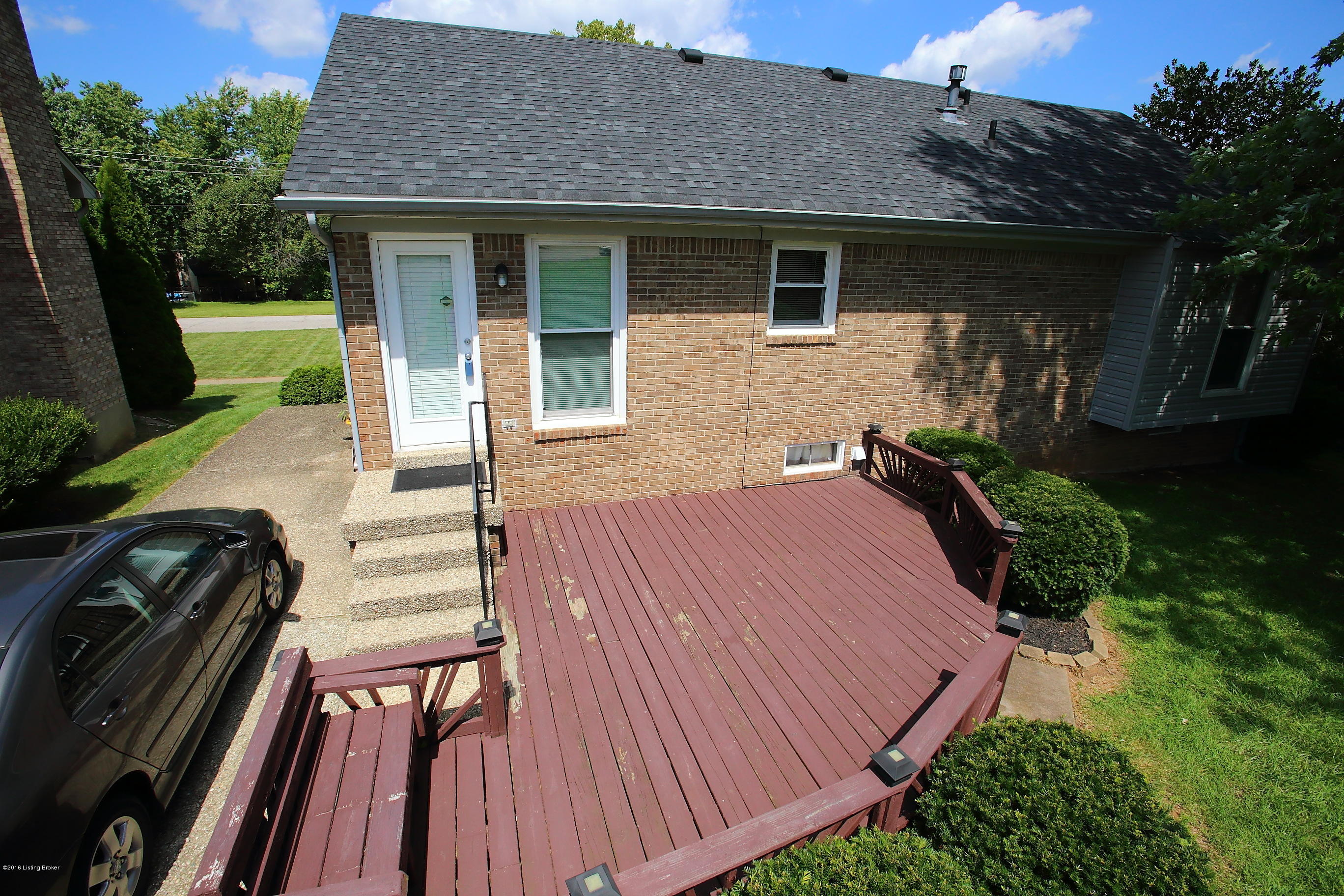 7314 Quail Ridge Road Louisville, KY 40291 - Photo 38 of 43 Deck