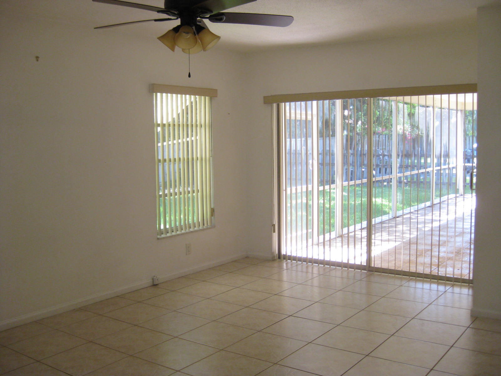 1345 Southwest 12th Avenue Boca Raton, FL 33486 - Photo 6 of 20 1345 SW 12TH AVE 2015 (11)