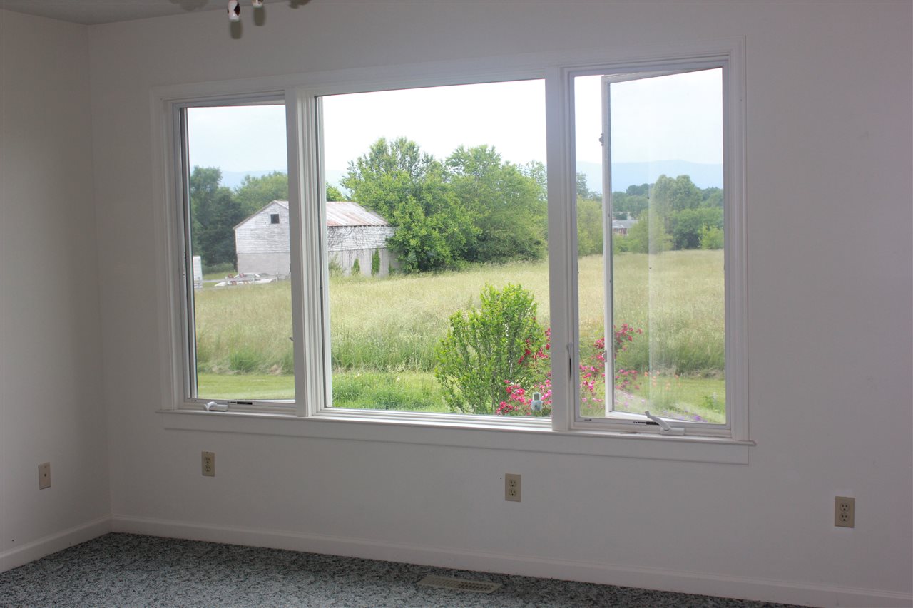 1557 Newtown Road Elkton, VA 22827 - Photo 7 of 9 Gallery Image 7