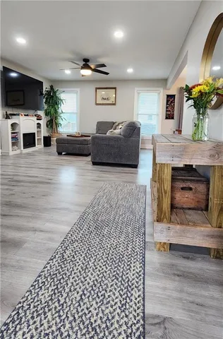 $345,000 | 812 Appleblossom, Excelsior Springs, MO 64024