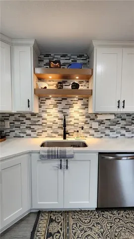 $345,000 | 812 Appleblossom, Excelsior Springs, MO 64024