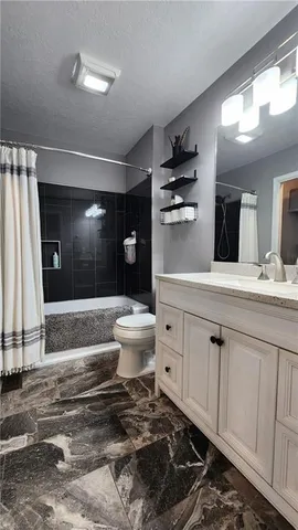 $345,000 | 812 Appleblossom, Excelsior Springs, MO 64024