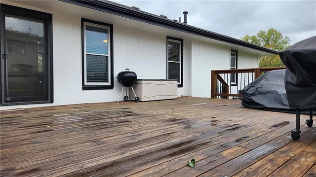 $345,000 | 812 Appleblossom, Excelsior Springs, MO 64024