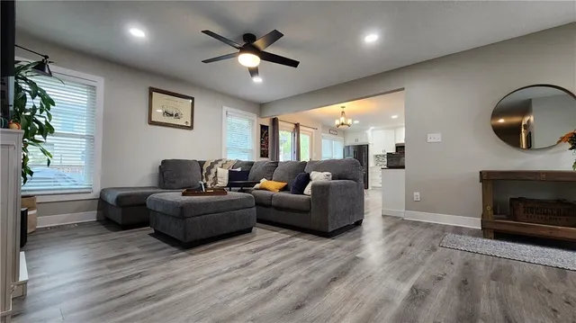 $345,000 | 812 Appleblossom, Excelsior Springs, MO 64024