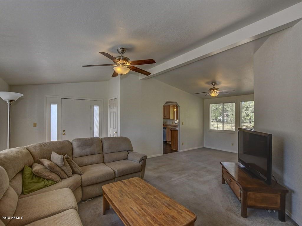 7310 North Race Track Road Prescott, AZ 86305 - Photo 15 of 18 Living Room