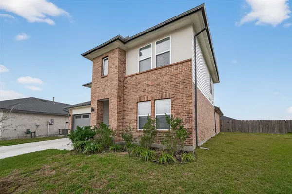 $2,650 | 7935 Brumbly Lane, Rosharon, TX 77583