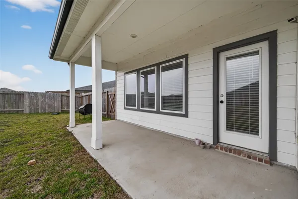 $2,650 | 7935 Brumbly Lane, Rosharon, TX 77583
