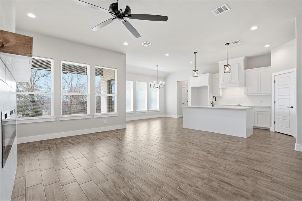 504 Payne Lane Springtown, TX 76082 - Photo 18 of 40