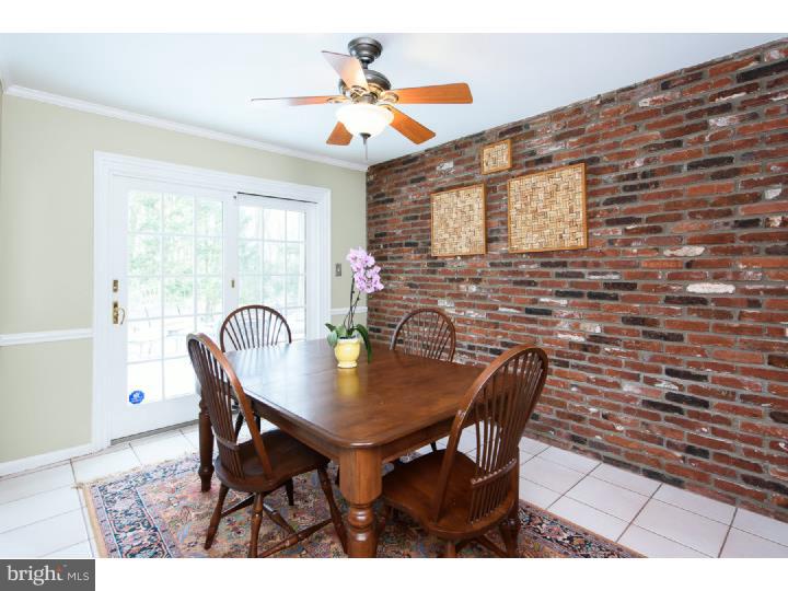 35 Old Covered Bridge Road Newtown Square, PA 19073 - Photo 8 of 25 Breakfast Room