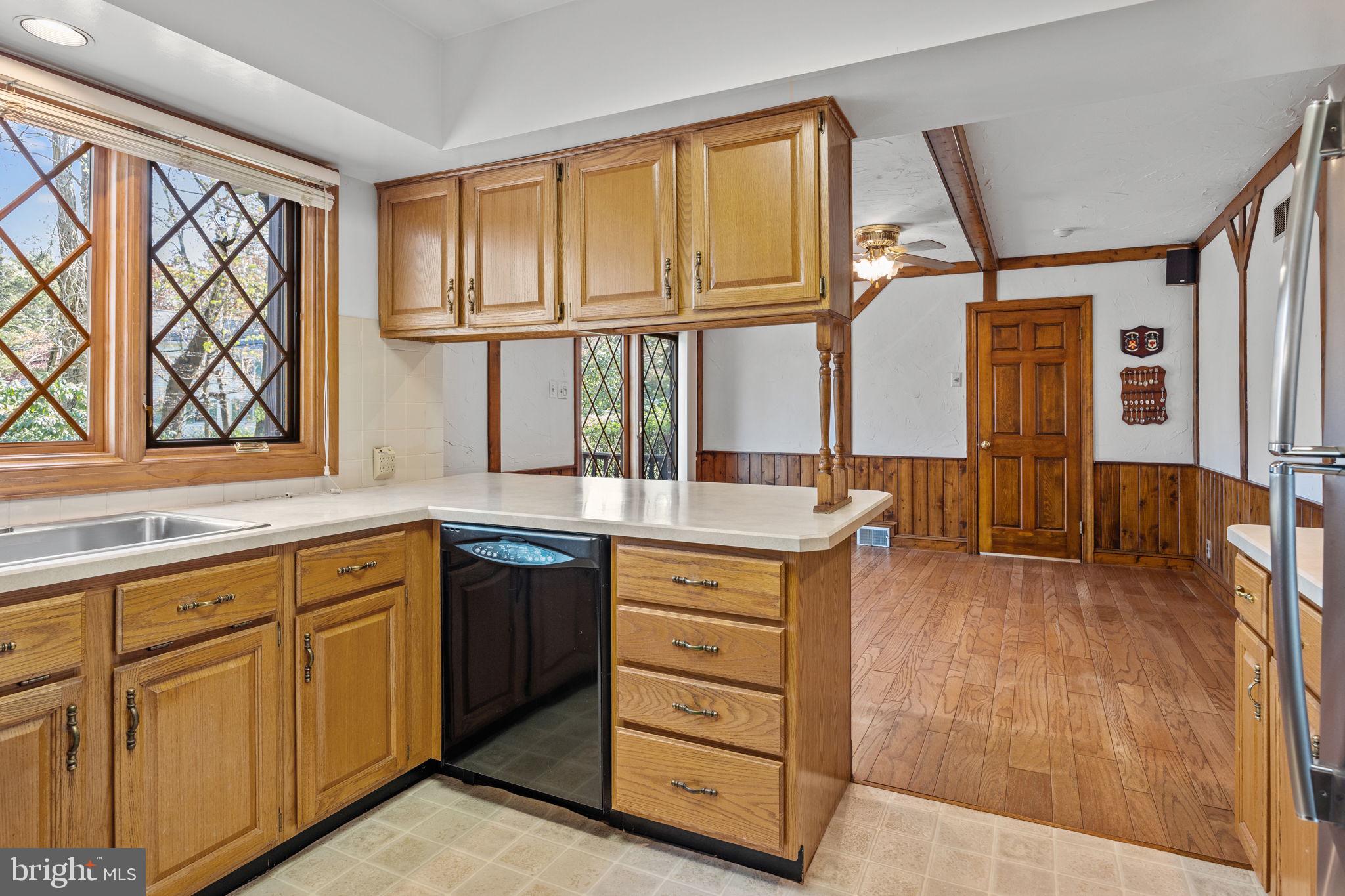 6642 Upper York Road New Hope, PA 18938 - Photo 13 of 38 Kitchen