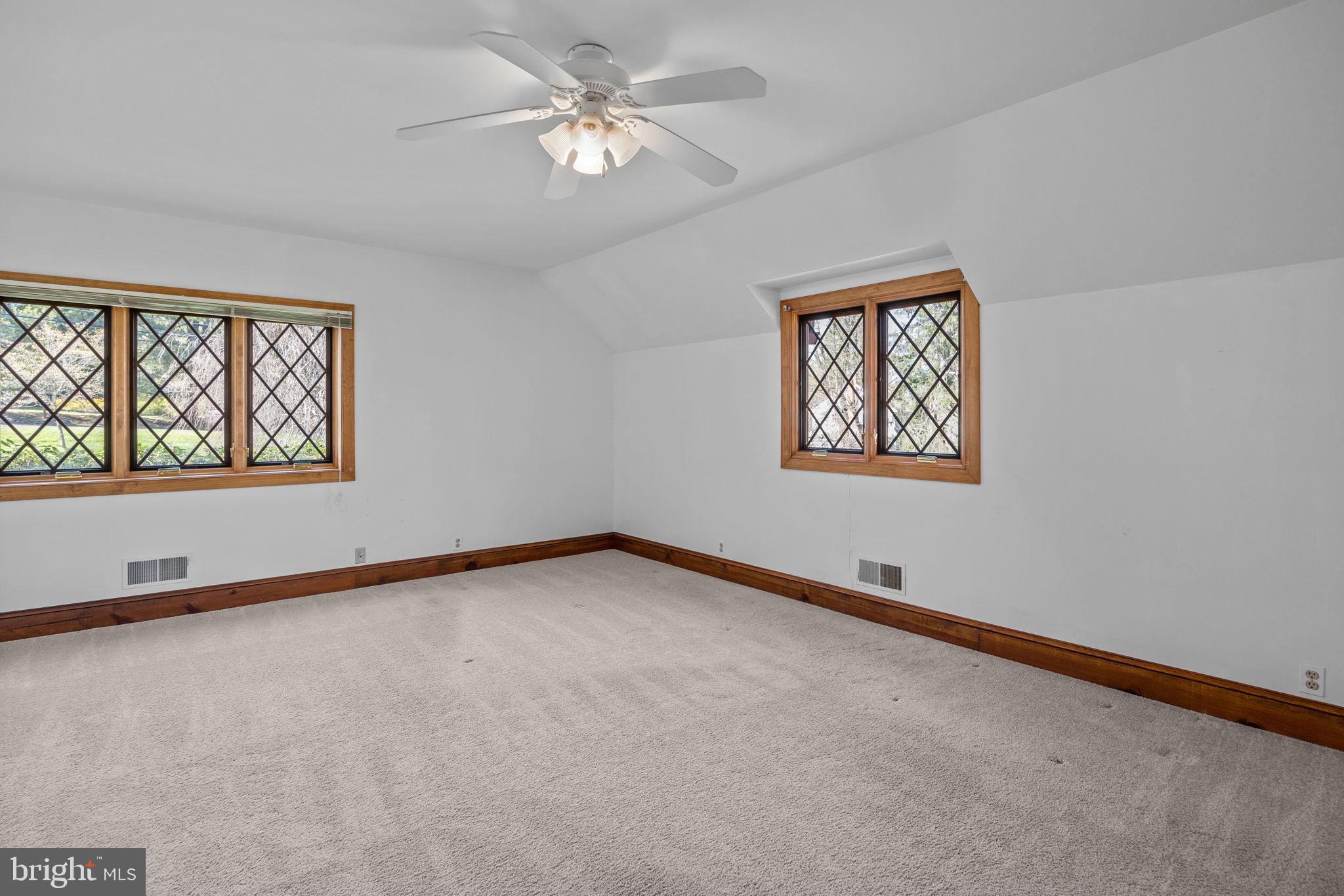 6642 Upper York Road New Hope, PA 18938 - Photo 17 of 38 Primary Bedroom