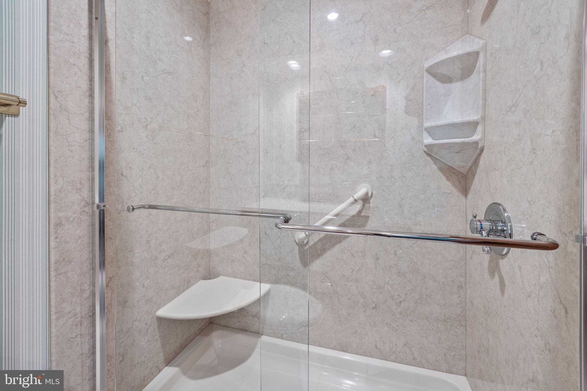 6642 Upper York Road New Hope, PA 18938 - Photo 20 of 38 Primary Bath