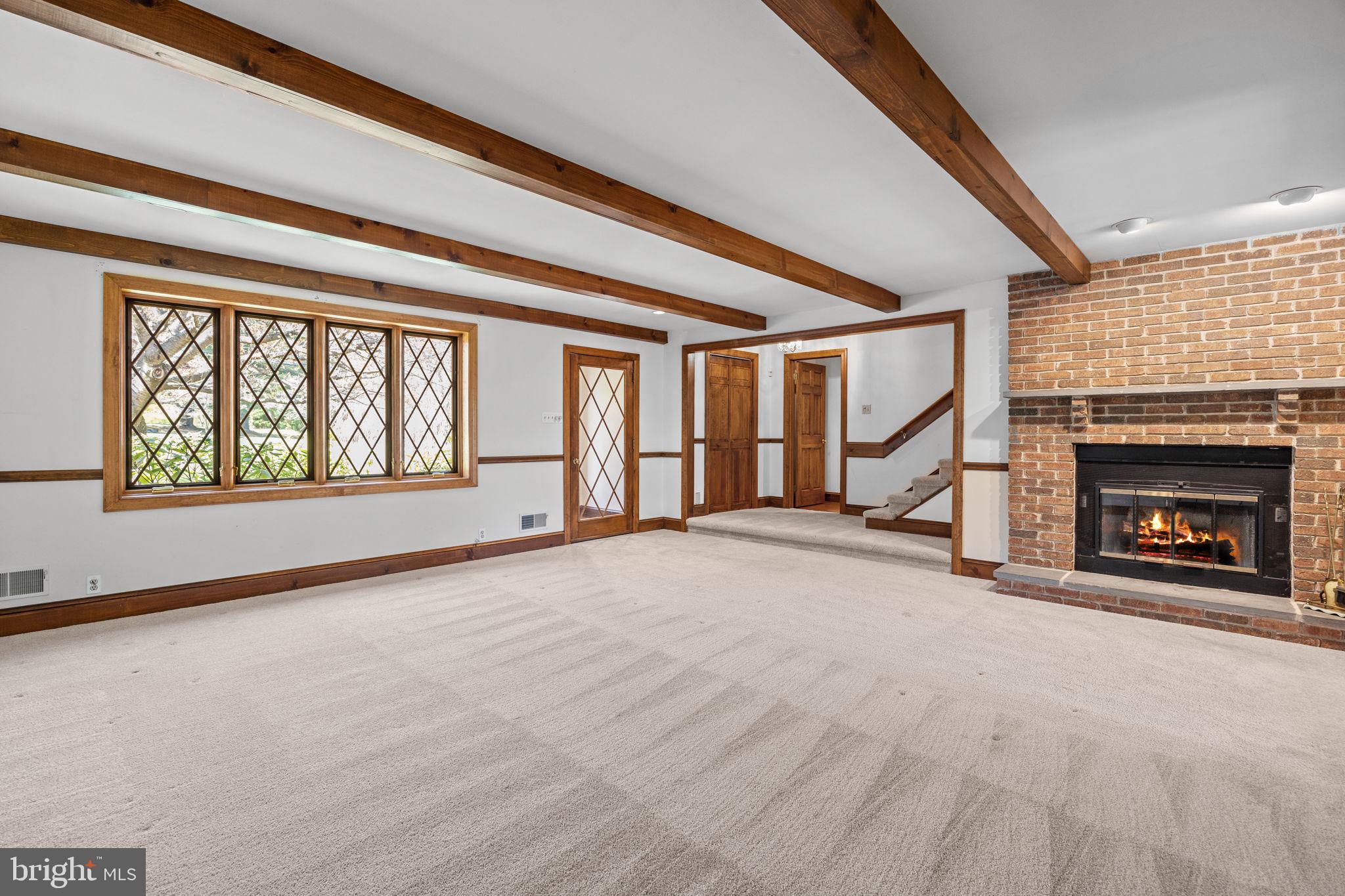 6642 Upper York Road New Hope, PA 18938 - Photo 7 of 38 Great Room