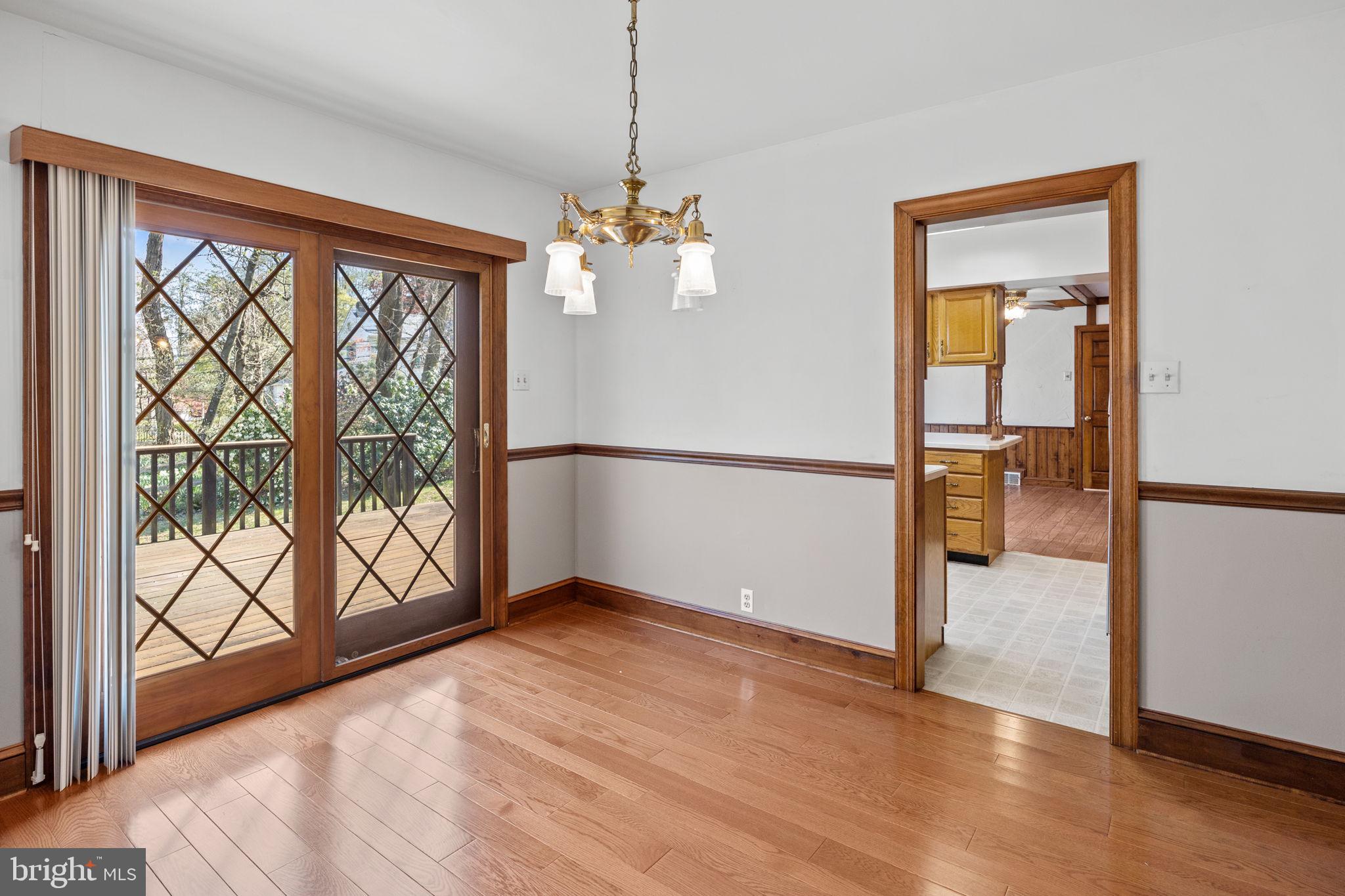 6642 Upper York Road New Hope, PA 18938 - Photo 9 of 38 Dining Room