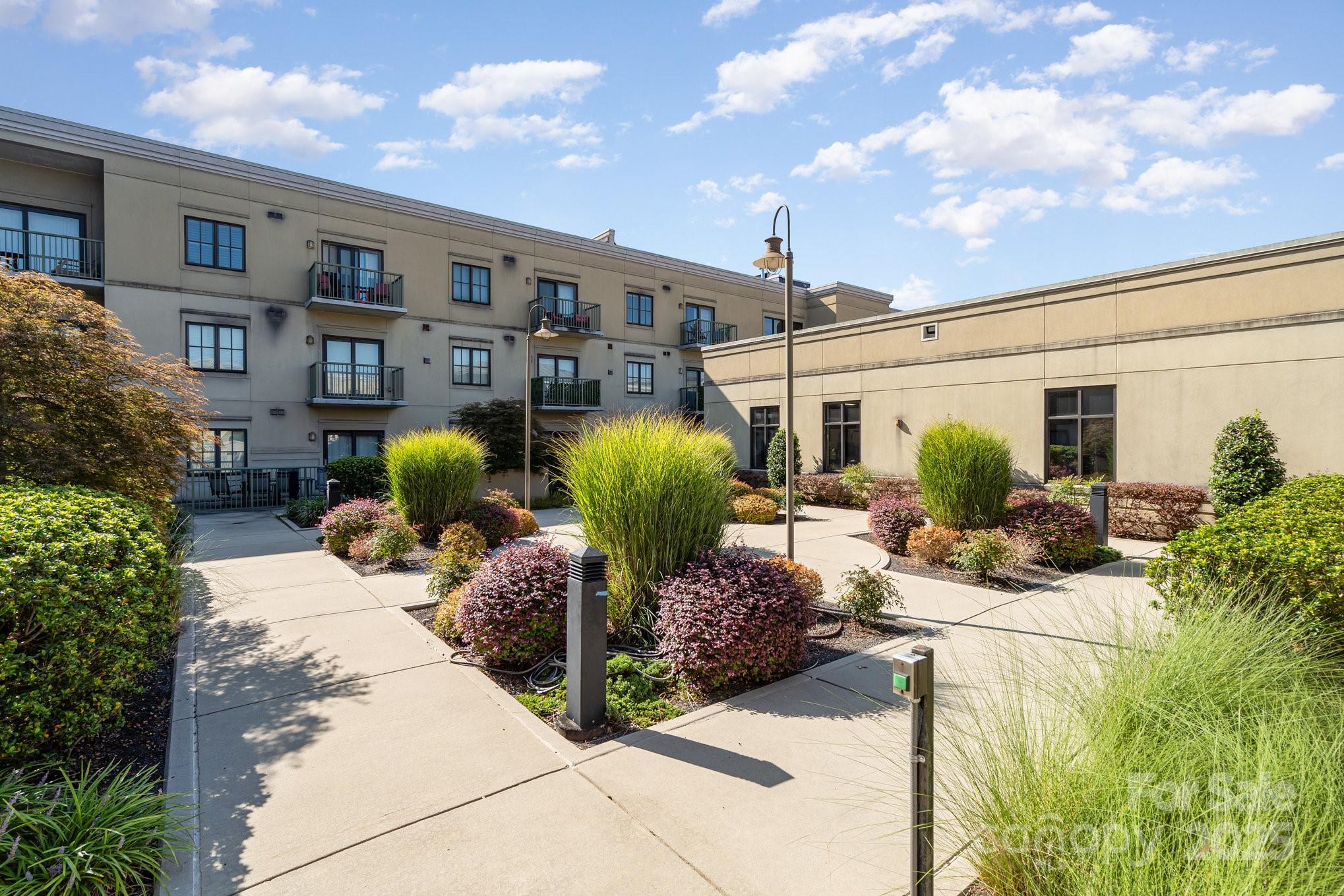 3920 Sharon Road, Unit 215 Charlotte, NC 28211 - Photo 19 of 21 Gallery Image 19