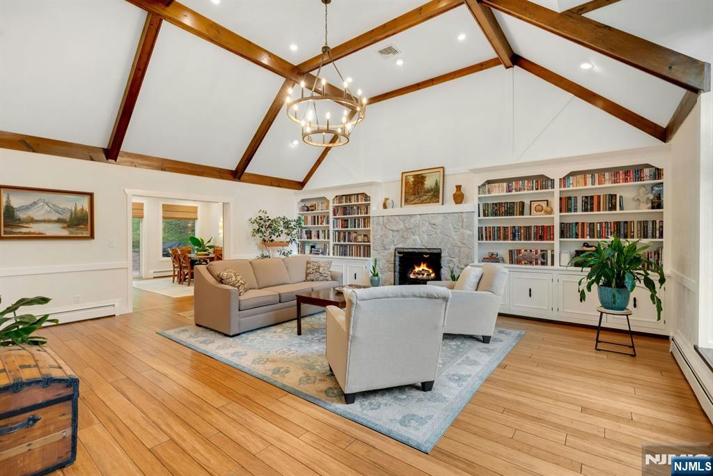 610 North Monroe Street Ridgewood, NJ 07450 - Photo 4 of 33