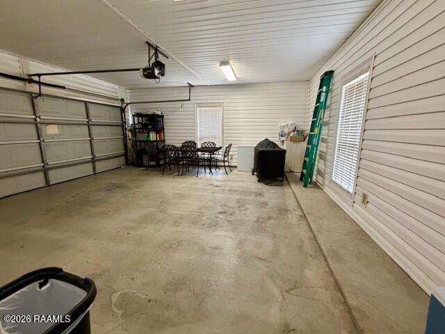 4017 Coco Miquel Road New Iberia, LA 70560 - Photo 25 of 27 Garage Area