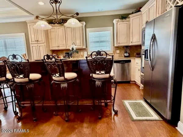 $2,800 | 4017 Coco Miquel Road, New Iberia, LA 70560