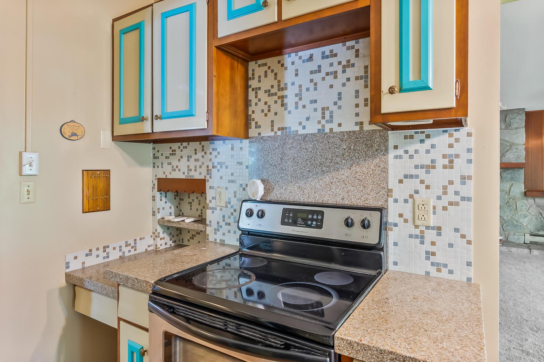 5985 Dublin Road Delaware, OH 43015 - Photo 16 of 49 Kitchen