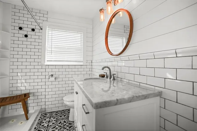 $700,000 | 148 Highland Avenue, Dunedin, FL 34698