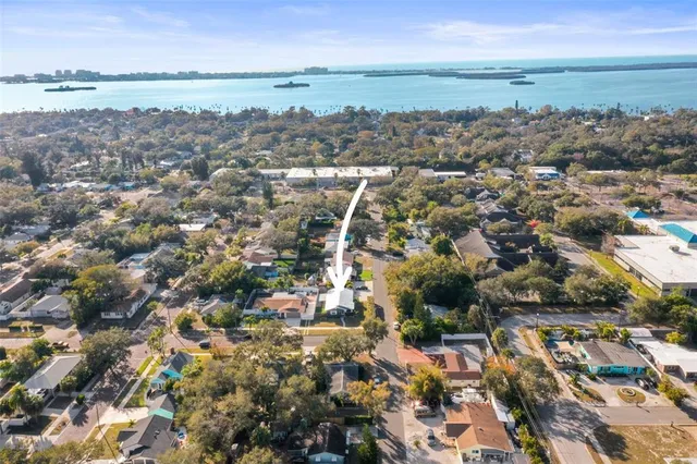 $700,000 | 148 Highland Avenue, Dunedin, FL 34698