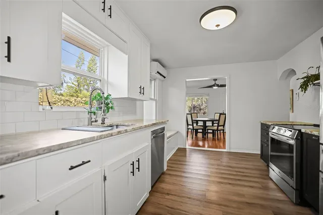 $700,000 | 148 Highland Avenue, Dunedin, FL 34698