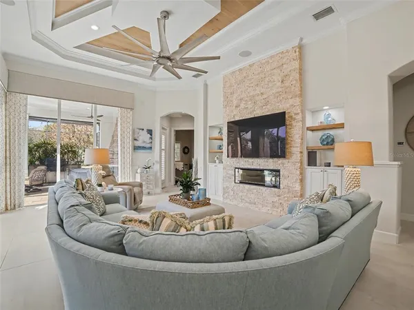 $1,398,000 | 8921 Eagle Watch Drive, Riverview, FL 33578
