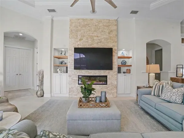 $1,398,000 | 8921 Eagle Watch Drive, Riverview, FL 33578