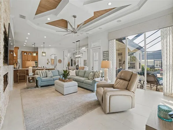 $1,398,000 | 8921 Eagle Watch Drive, Riverview, FL 33578
