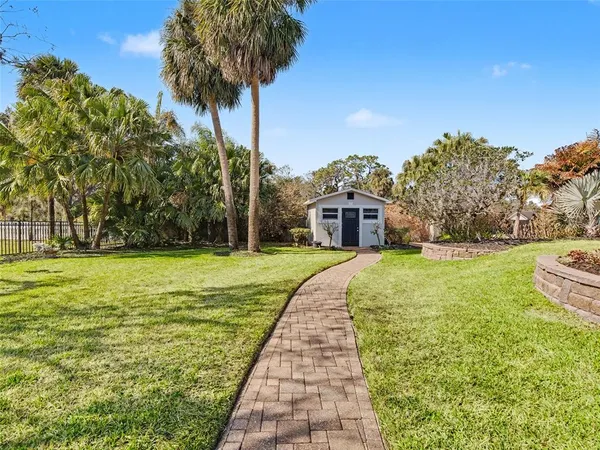 $1,398,000 | 8921 Eagle Watch Drive, Riverview, FL 33578