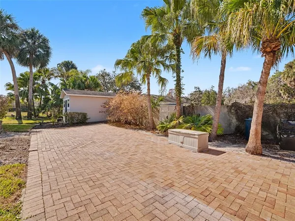 $1,398,000 | 8921 Eagle Watch Drive, Riverview, FL 33578