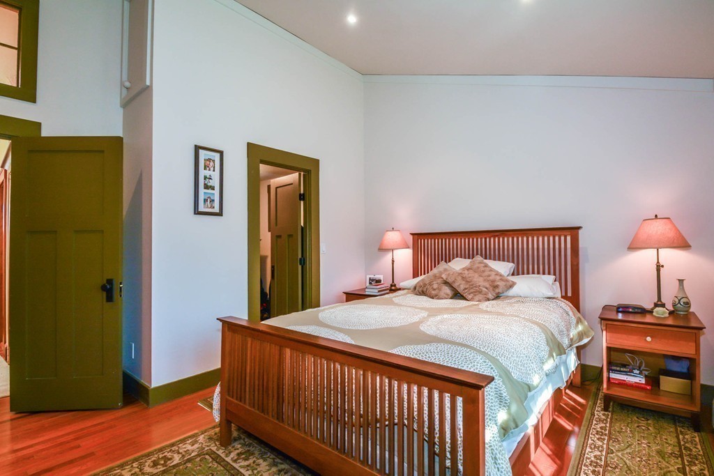 129 Howard Street Reading, MA 01867 - Photo 16 of 30 Gallery Image 16